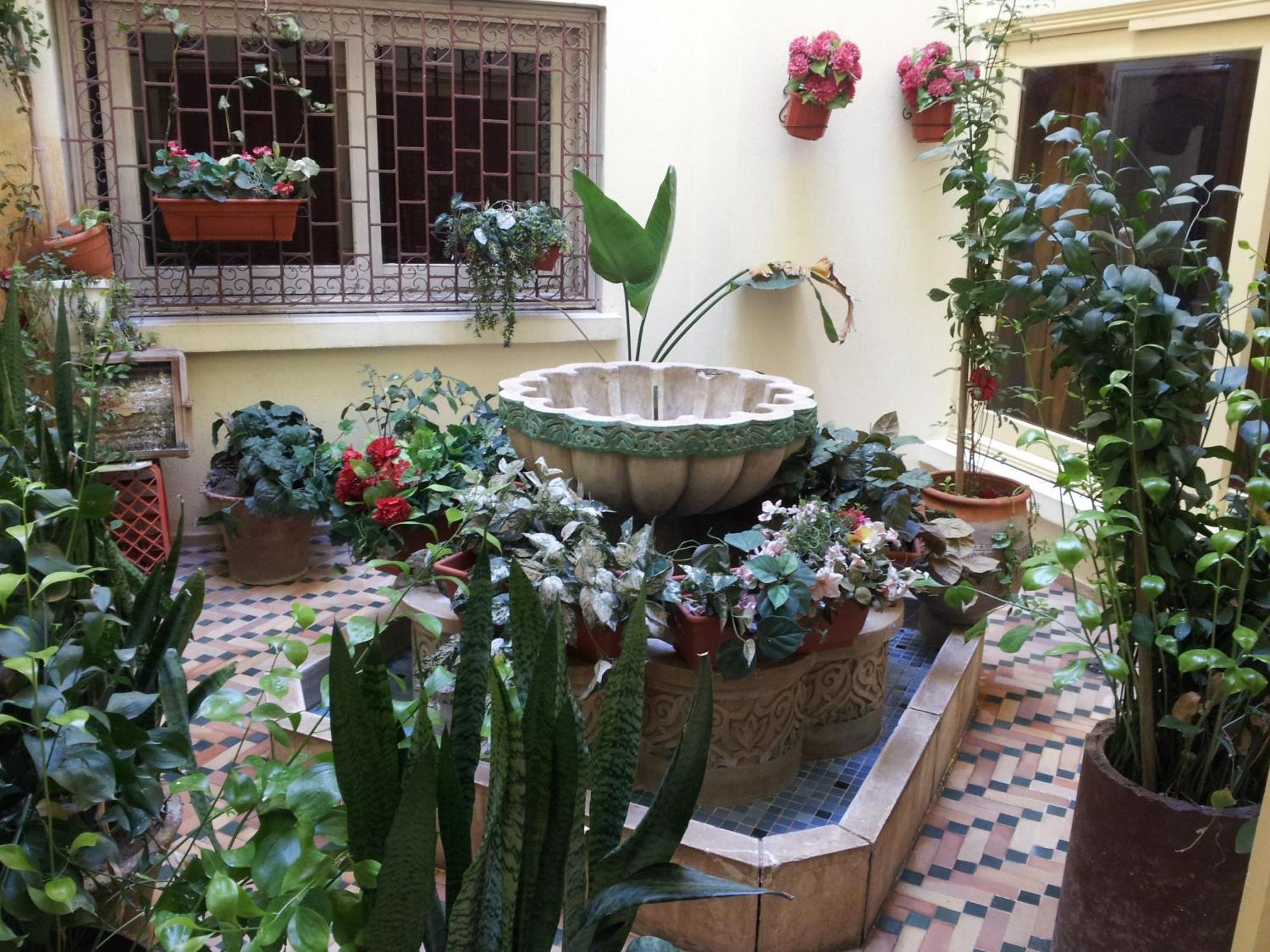 Hotel La Giralda Надор Екстер'єр фото