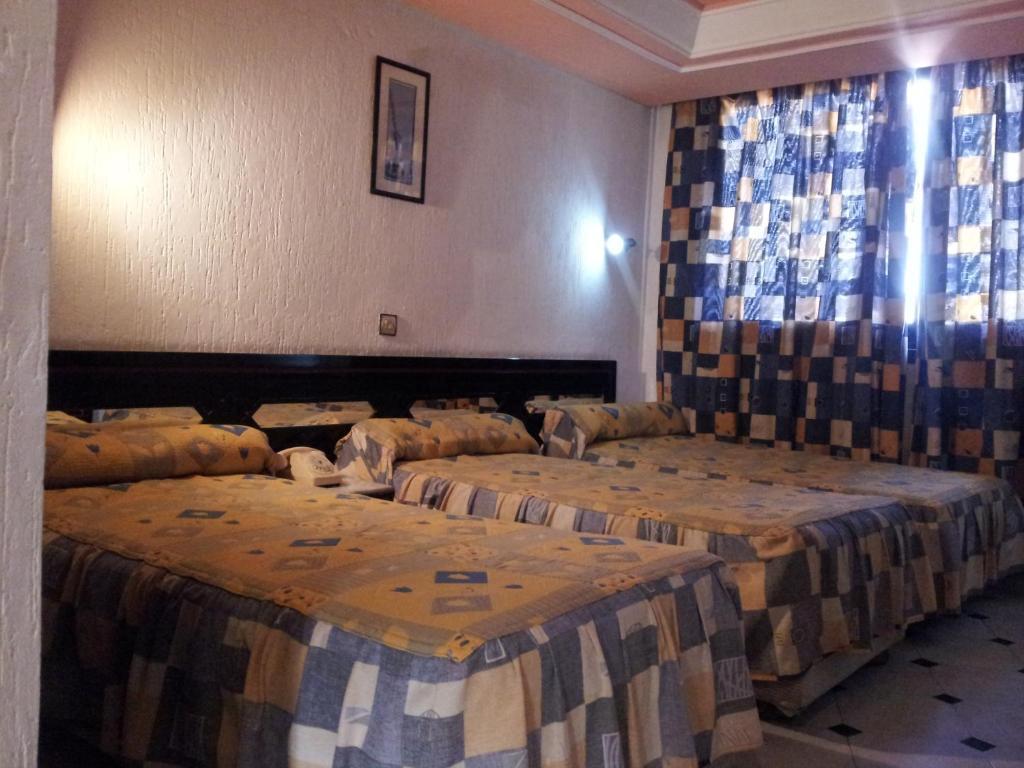 Hotel La Giralda Надор Екстер'єр фото